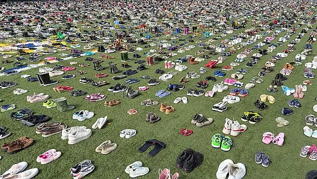 Hollanda'da, İsrail saldırılarında ölen Filistinli çocuklar için anma etkinliği yapıldı