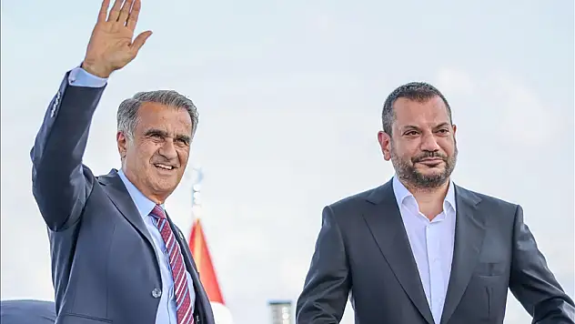 Trabzonspor'da Şenol Güneş ile sözleşme imzalandı