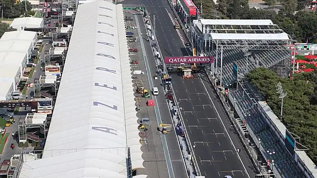 Bakü sokakları  piste dönüştürüldü