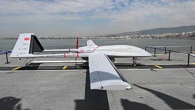Bayraktar TB3 SİHA'nın TCG Anadolu gemisinde testlerine başlanacak
