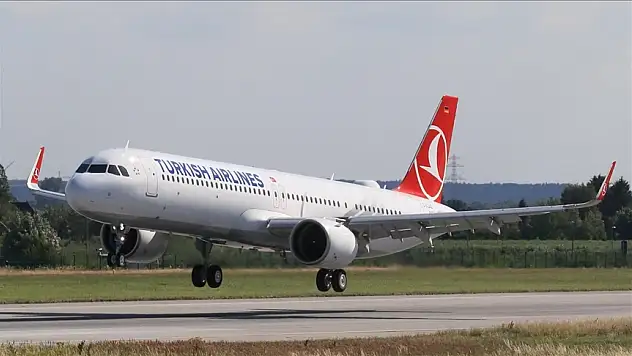 THY, sürdürülebilirlik bağlantılı kredi yapısıyla 2 uçak satın aldı