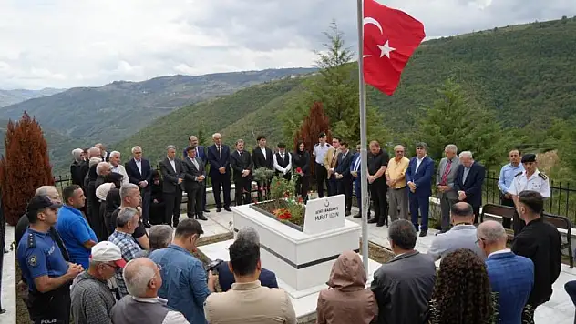 Şehit Başsavcı kabri başında anıldı