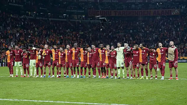 Galatasaray, Yunan takımlarına karşı 7. maçında 6. galibiyetini aldı