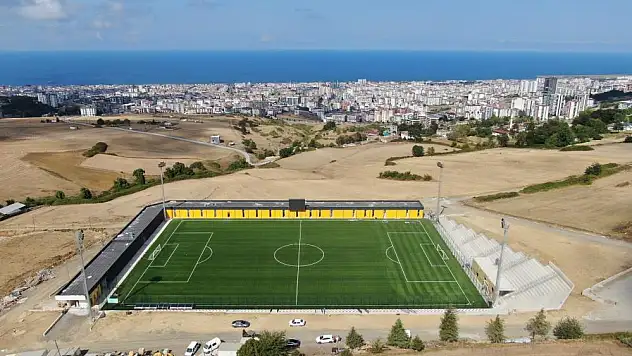 3 yeni futbol sahası