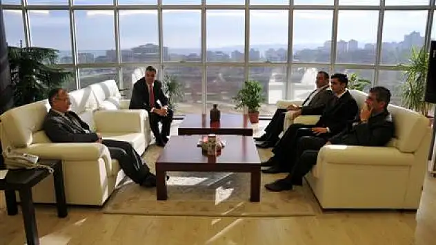 Aydınlar Ocağı'ndan Rektör Akan'a Ziyaret