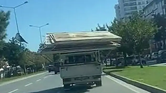 Trafikte tehlike saçtı