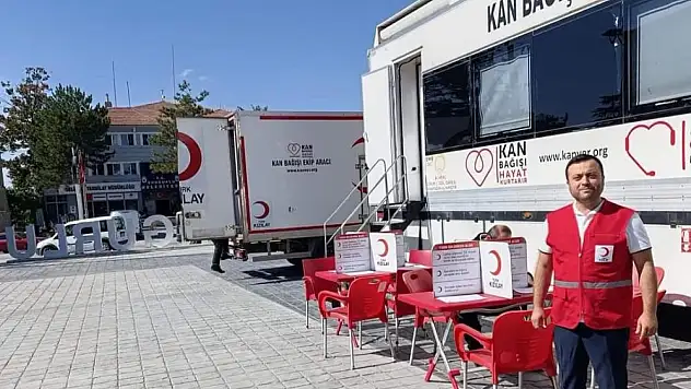 Kızılay kan bağışı kampanyası başlattı