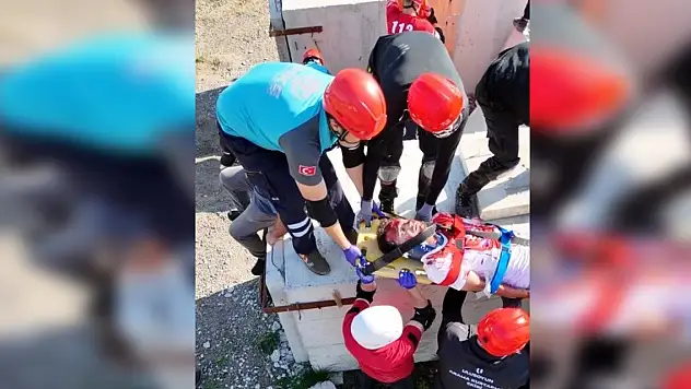 6.5'luk deprem tatbikatı