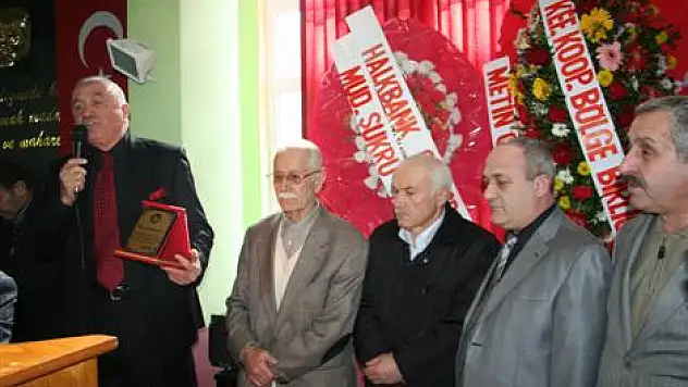 Esnaf bir kere daha  'AKKUŞ' dedi