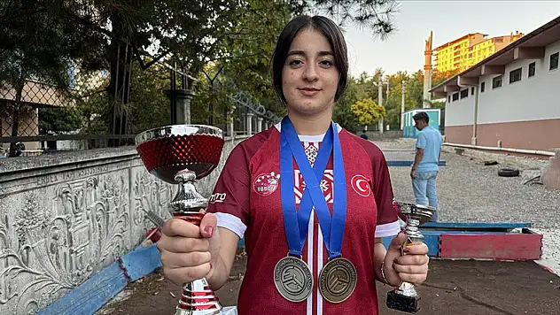 'Hobi olsun' diye başladı, madalyaya sahip oldu