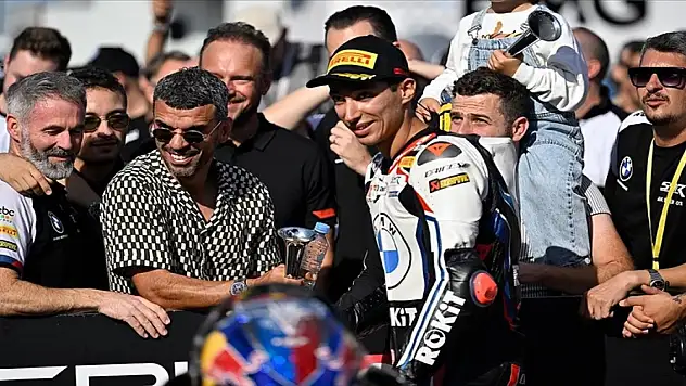 Toprak Razgatlıoğlu, 2024 Dünya Superbike'ta şampiyon oldu