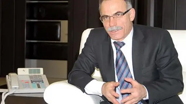 Rektör Akan yeniden adaylık sinyali verdi