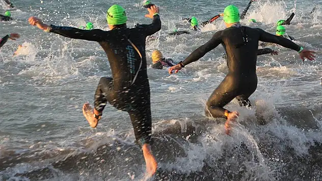 Ironman 70.3 Türkiye yarışları Antalya'da başladı