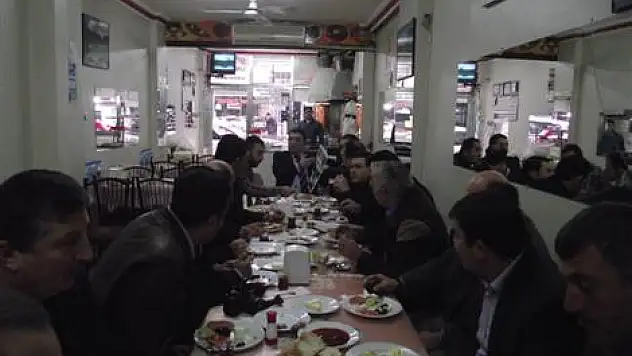 Köse Gazetecilerle Kahvaltıda Buluştu