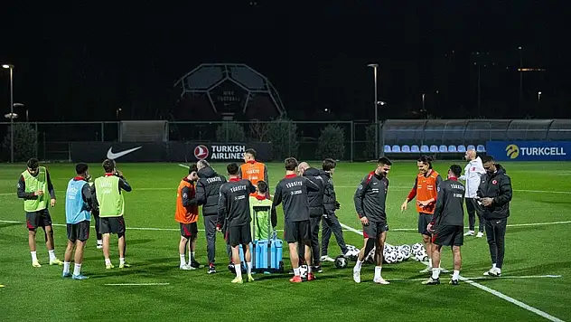 A Milli Takımı, Galler maçının hazırlıklarına başladı