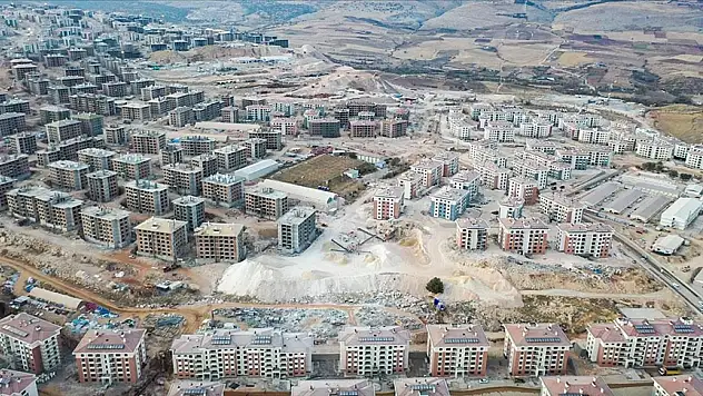 9 bin işçinin emeğiyle kalıcı konutlar yükseliyor