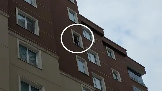 6. kattan düşerek öldü