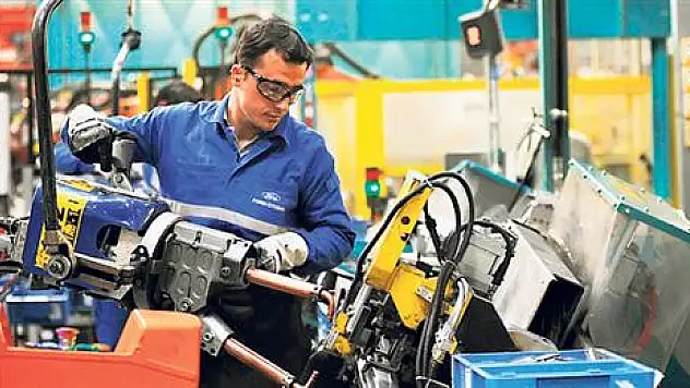 Otomotiv üretimi 1,2 milyon sınırında