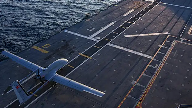 Bayraktar TB3  ilk kalkış ve inişini başarıyla tamamladı