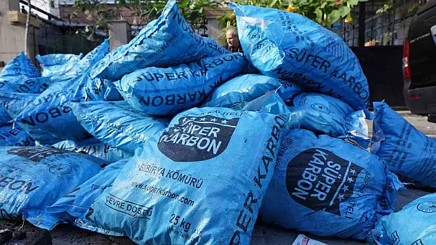 Beylikdüzü Belediyesi'nden yakacak yardımı