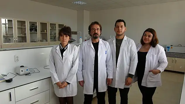 Kolon kanserine yeni bir çare: Kara mürver meyvesi