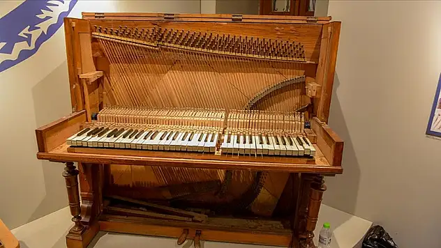 1904 yılında yapılan ilk piyano restore edildi