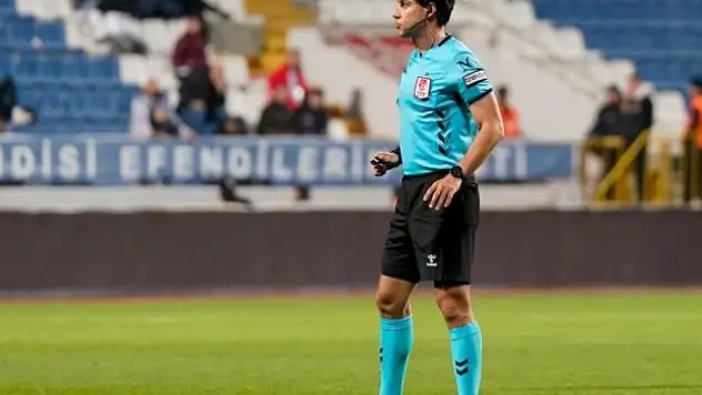 Derbi maçında Türkmen Düdük Çalacak