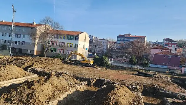 Alaçam'da spor salonu inşaatı