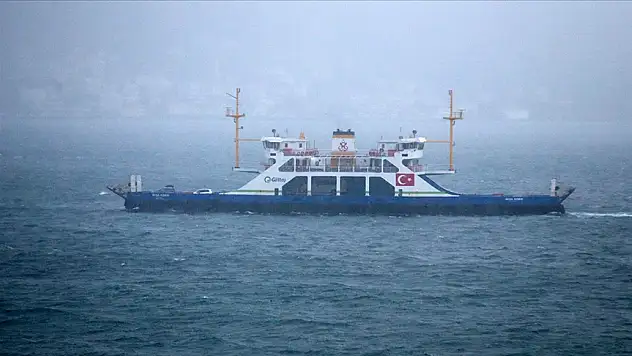 Fırtına nedeniyle bazı feribot seferleri iptal edildi