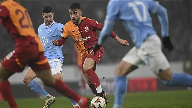 Galatasaray, namağlup ünvanını korudu