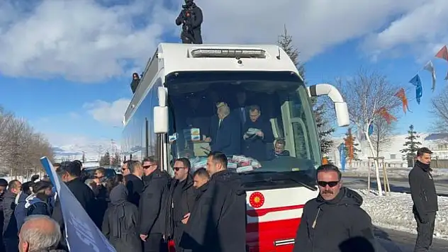 Erzurumlulardan sevgi seli