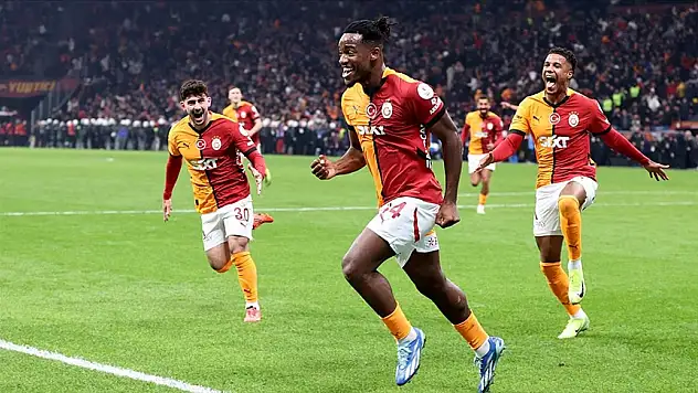 Galatasaray, uzatmalarda kazandı