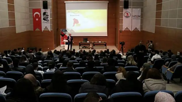 'Sağlıklı Yaşam Mümkün mü' konferansı