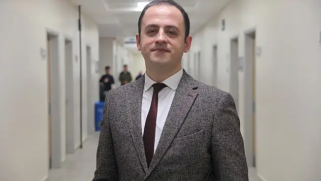 Yüz felcinde erken müdahale kalıcı hasarların önüne geçiyor