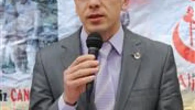 Alperenlerde Fransa'ya Tepki