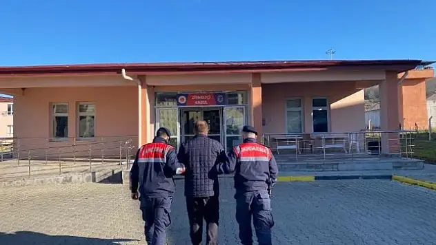 Bir ayda bin 42 şahsı yakaladı