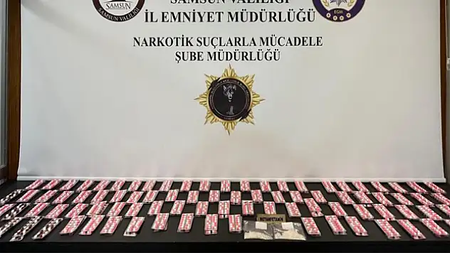 Uyuşturucuyla yakalanan 3 kişi gözaltında