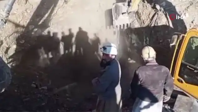 ÇÖKEN MADENDE MAHSUR KALAN 12 KİŞİN CANSIZ BEDENİNDE ULAŞILDI