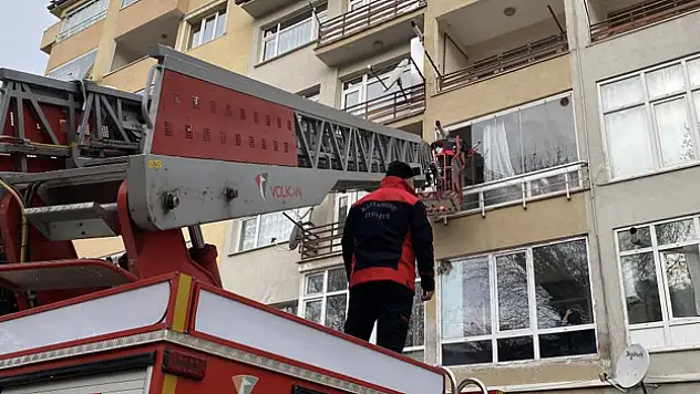 Silah sesi polis ekiplerini harekete geçirdi