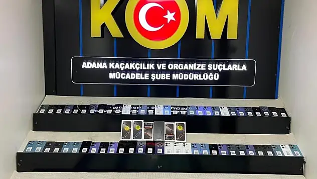 Hava tüpünden kaçak telefonlar çıktı
