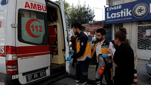 Balkondaki sprey kutuları patladı, mahalleli sokağa döküldü