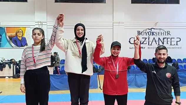 Tekvando seçmelerine Şehitkamil damgası