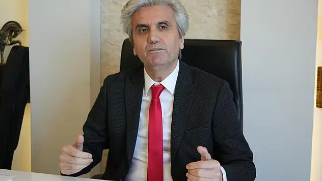 Ünlü estetikçiden 'yüz germe' ameliyatları uyarısı