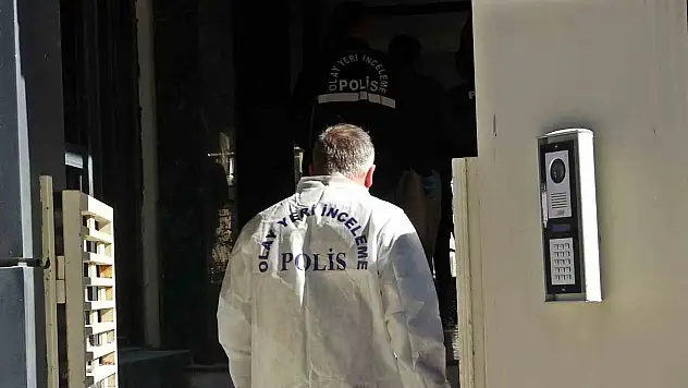 Antalya'da 19 yaşındaki Hiranur, yalnız yaşadığı evde ölü bulundu