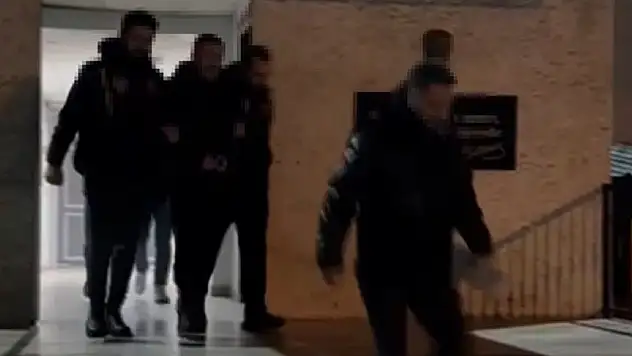 Bakırköy'de okula silahlı saldırı