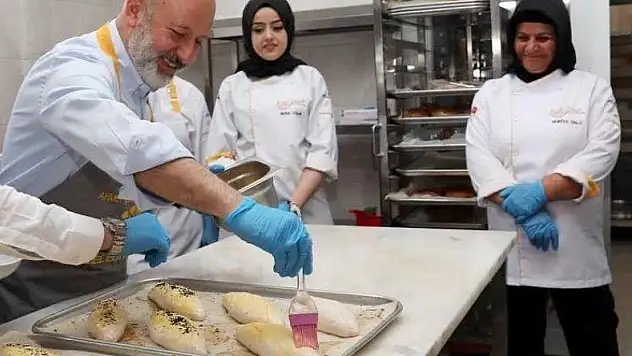 Başkan Çolakbayrakdar: 'Kayseri, yöresel lezzetlerin merkezidir'