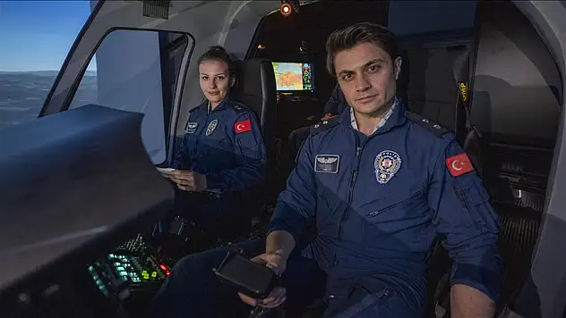 Emniyetin 'havadaki gözleri' simülatörde deneyimliyor