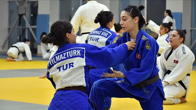 Cimnastik hayali yarıda kalan Büşra, judoda Avrupa üçüncüsü oldu