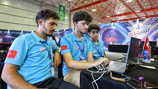 Genç mühendisler yarışıyor