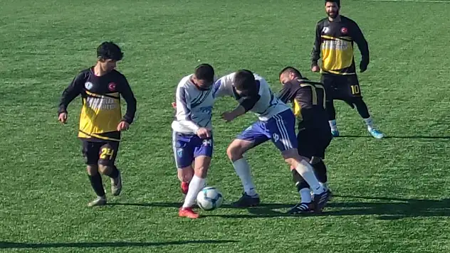 Van 1. Amatör Lig A Grubu: İskelespor: 2 - Başkale Gençlikspor: 1